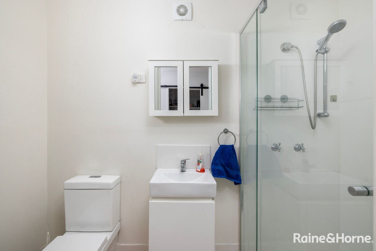 5 Shearman Avenue — photo 8 of 25