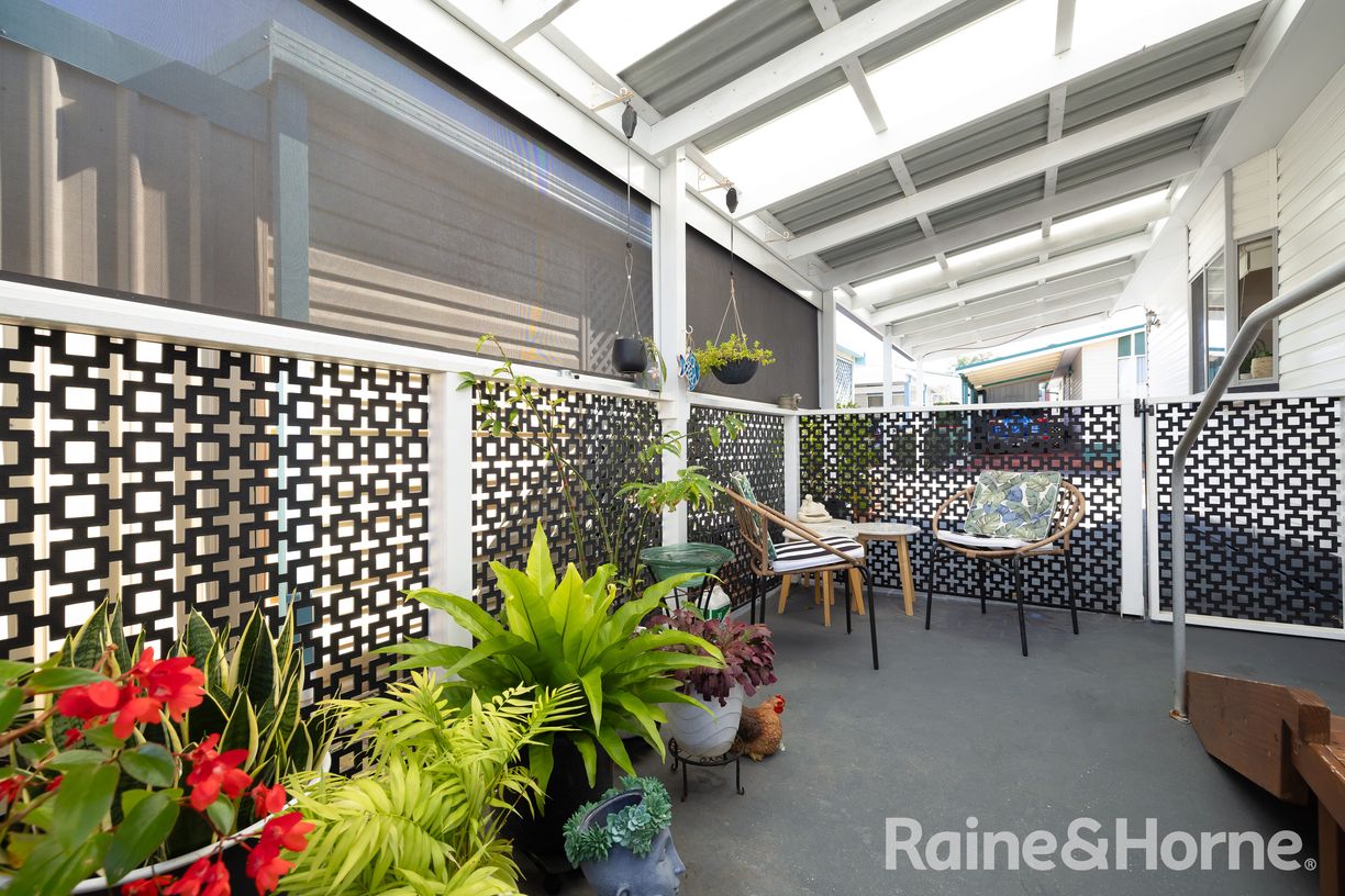64/2 Frost Road — photo 18 of 30