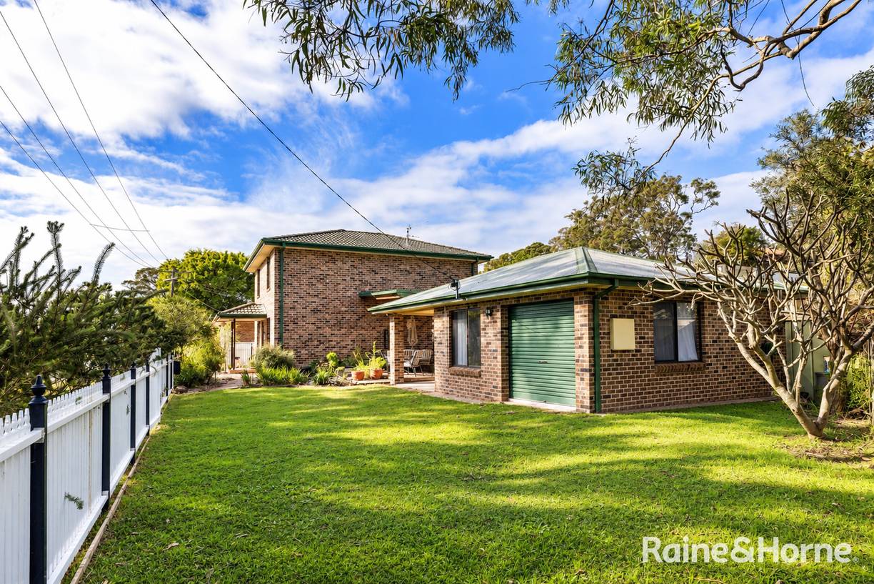 5 Shearman Avenue — photo from Raine & Horne Nelson Bay | Lemon Tree Passage