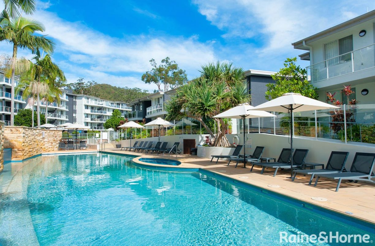 100/1A Tomaree Street — photo 7 of 19