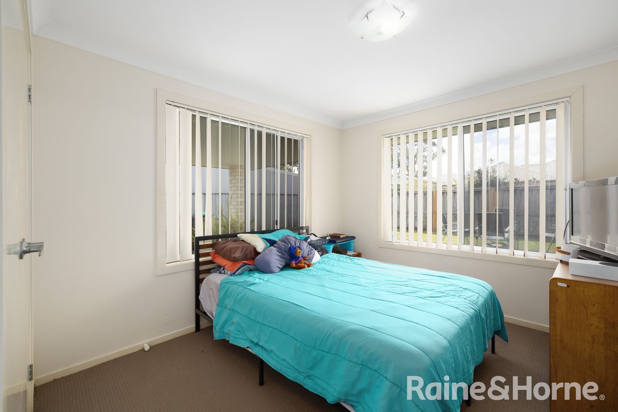 14 Nepean Way — photo 15 of 19