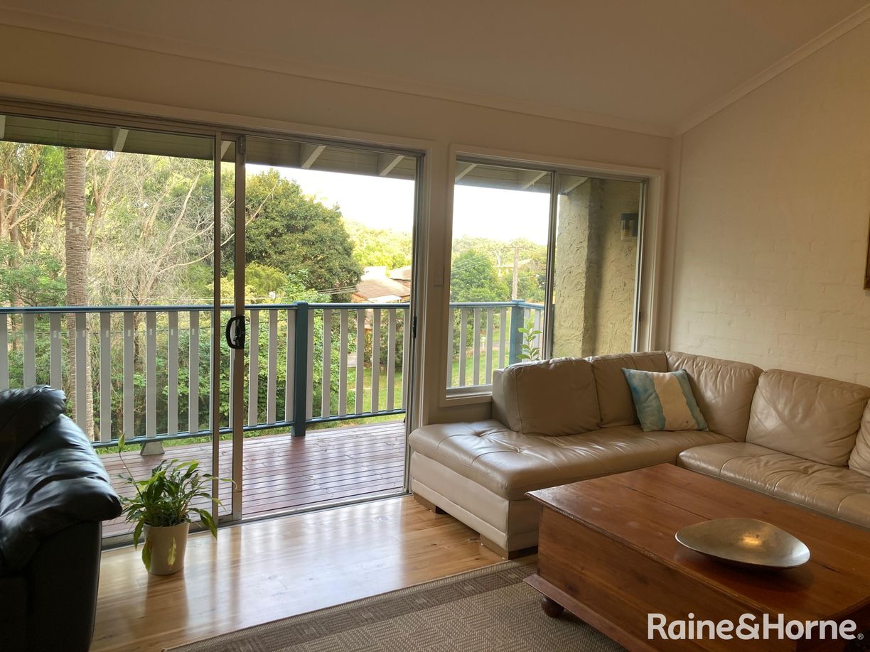 56 Ullora Close — photo 3 of 20