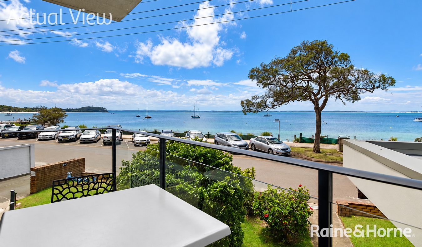 1/19 Shoal Bay Road — photo 2 of 15