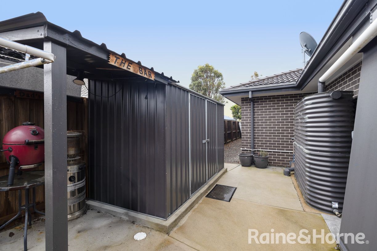 16 Nepean Way — photo 16 of 21