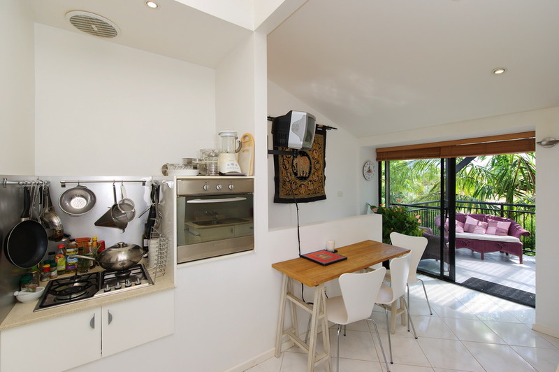11 Fishermans Bay Road — photo 3 of 24