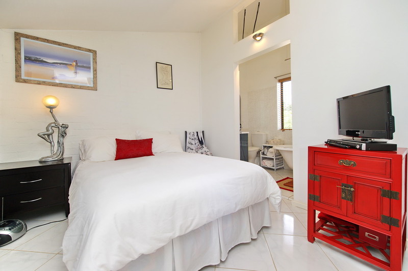 11 Fishermans Bay Road — photo 5 of 24