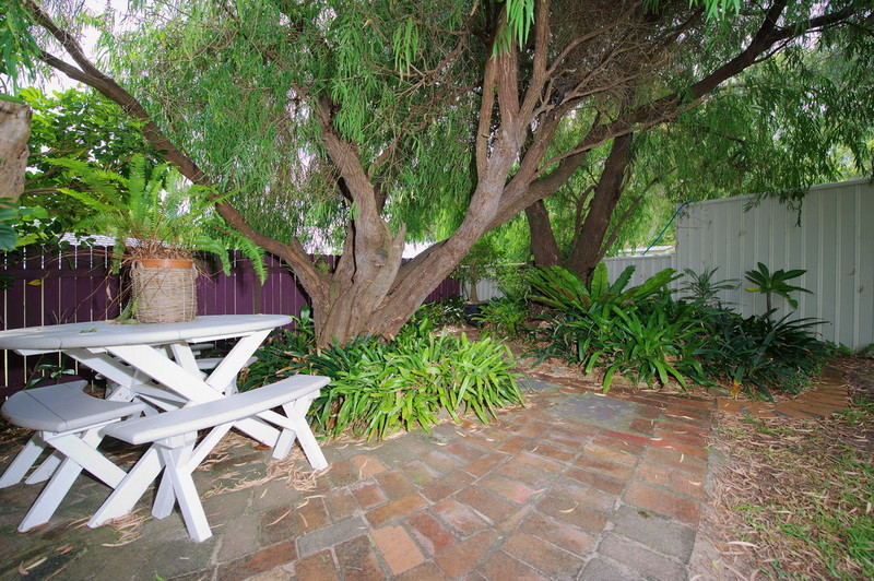 11 Fishermans Bay Road — photo 18 of 24