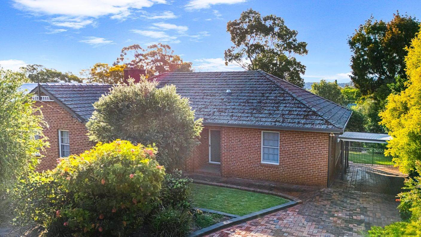 84 White Street — photo from Raine & Horne Tamworth