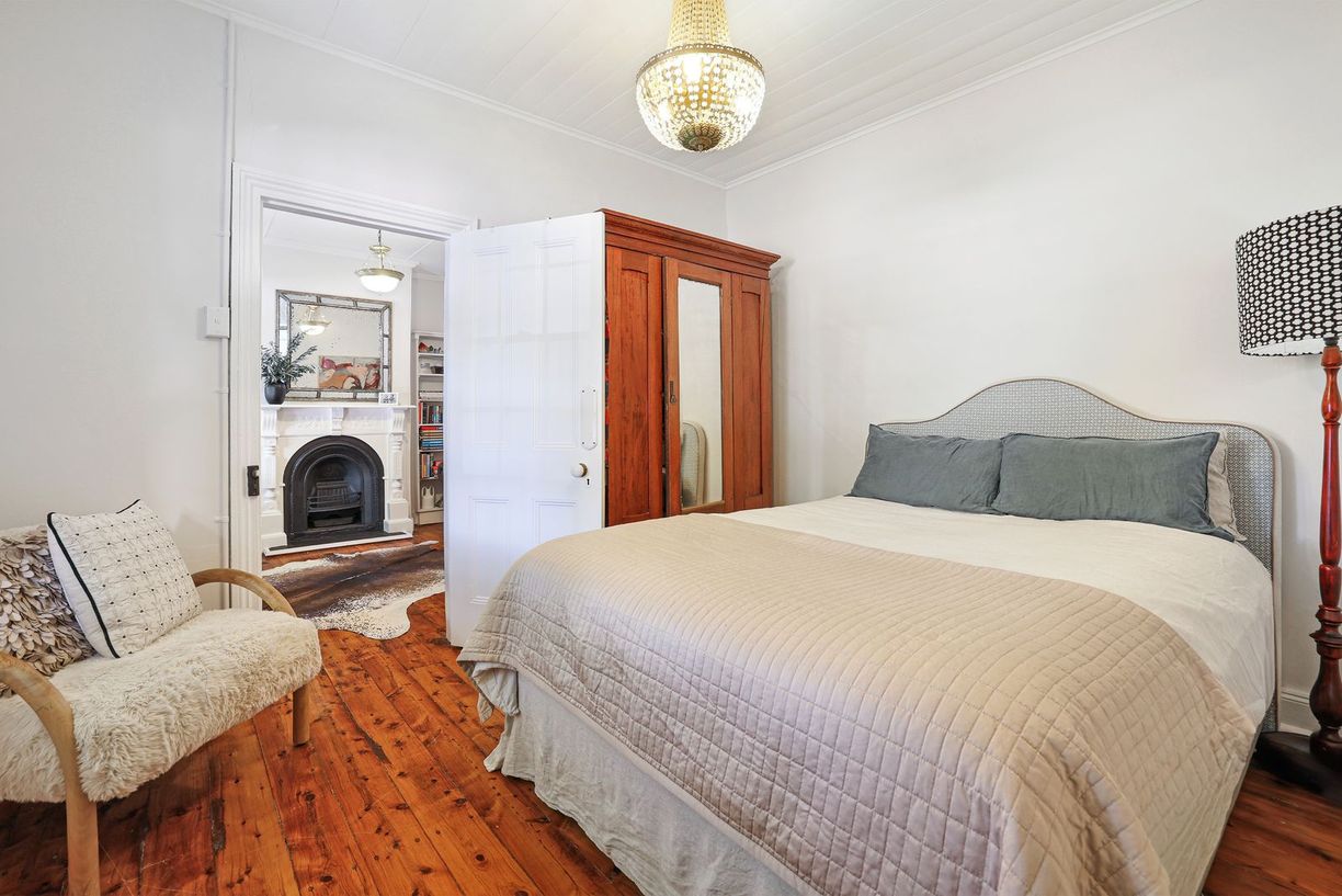 51 Upper Street — photo 10 of 21