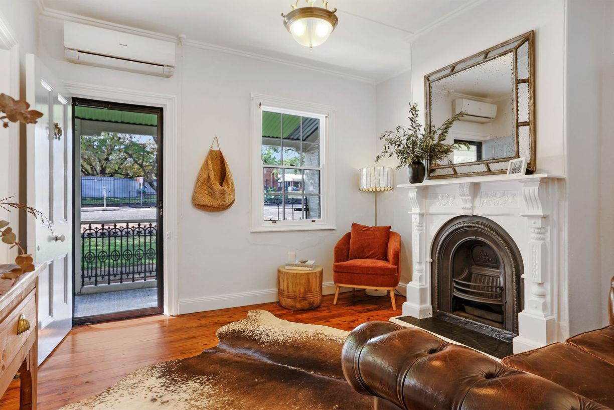 51 Upper Street — photo 9 of 21