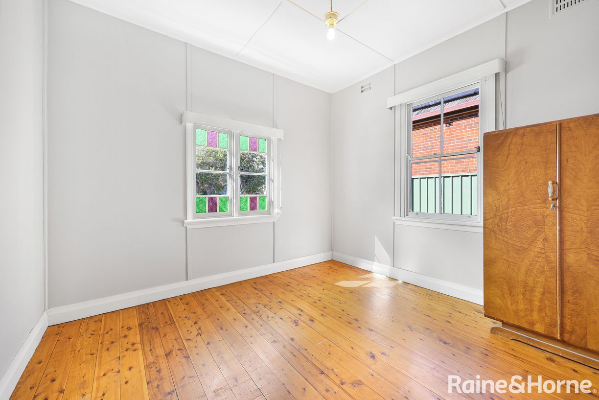 87 Belmore Street — photo 5 of 10