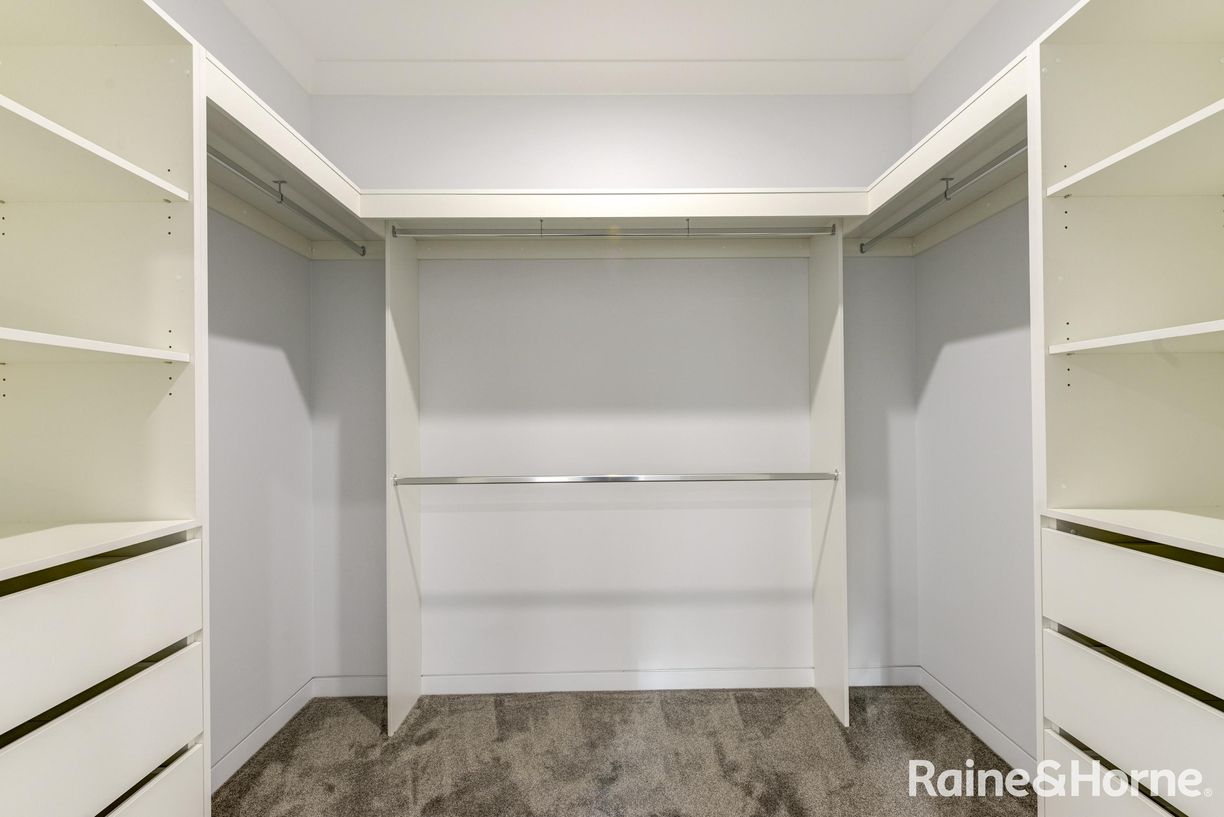 46 Glenmore Drive — photo 11 of 23