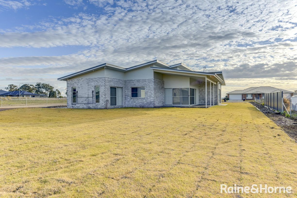 46 Glenmore Drive — photo 19 of 23
