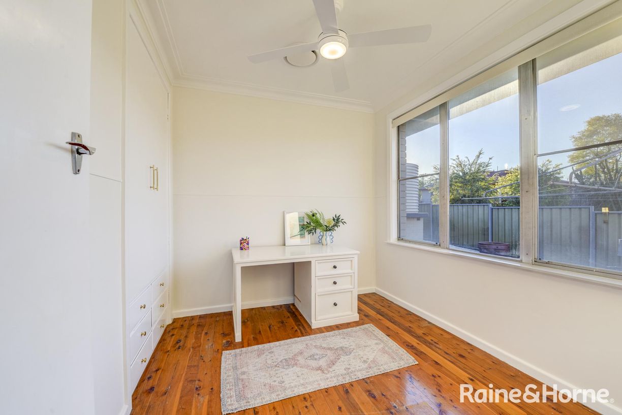 69 Phillip Street — photo 11 of 16