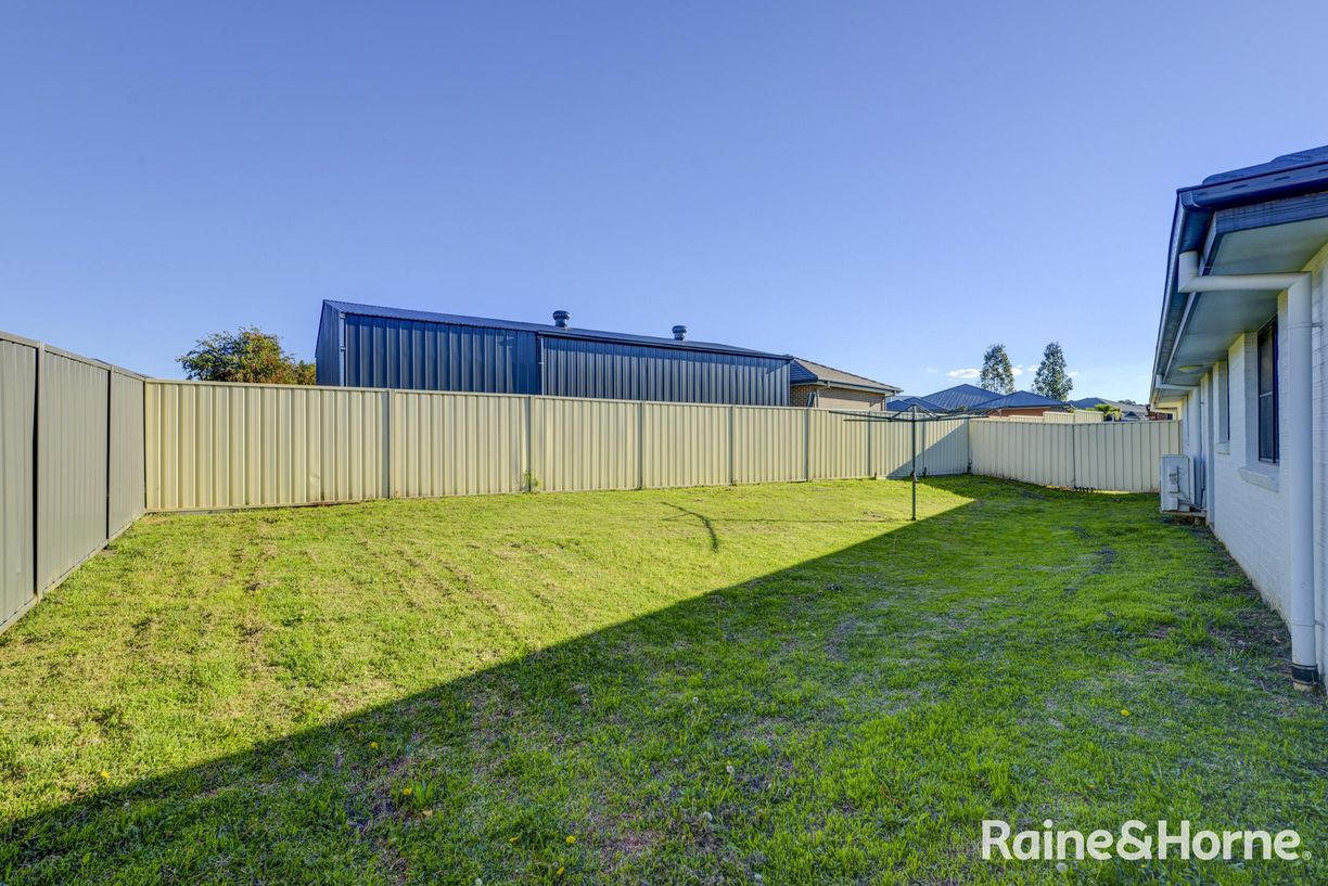 13 Eagle Avenue — photo 16 of 16