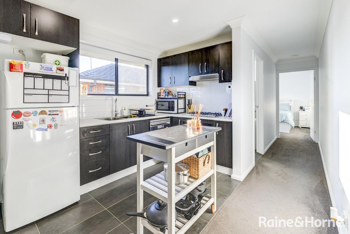 375 Armidale Road — photo 11 of 17