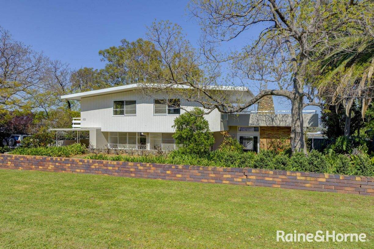 153 Upper Street — photo from Raine & Horne Tamworth