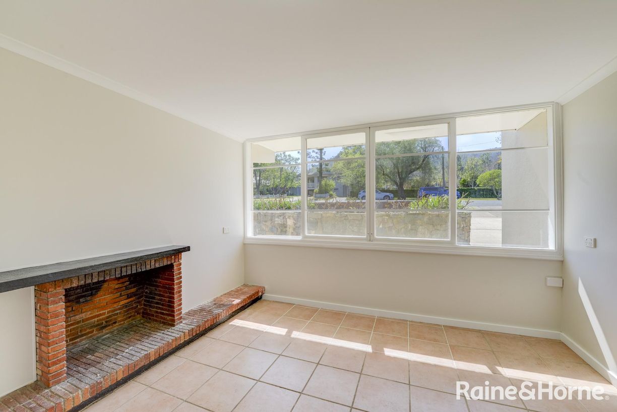 153 Upper Street — photo 3 of 24