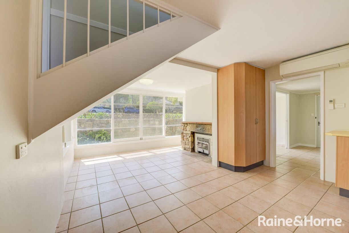 153 Upper Street — photo 4 of 24