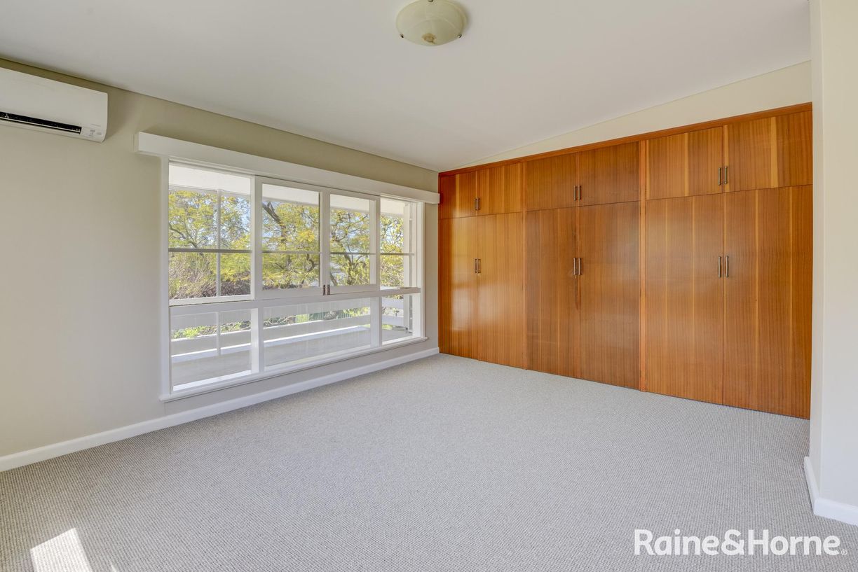 153 Upper Street — photo 8 of 24