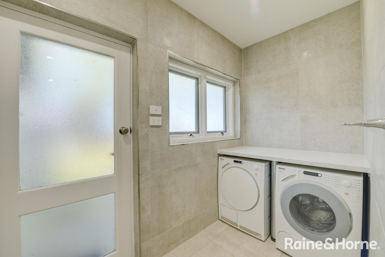 153 Upper Street — photo 14 of 24