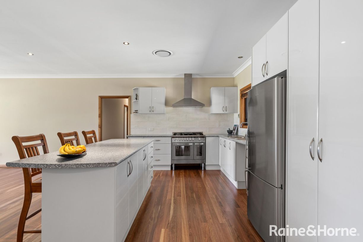 4 Thorne Street — photo 9 of 30