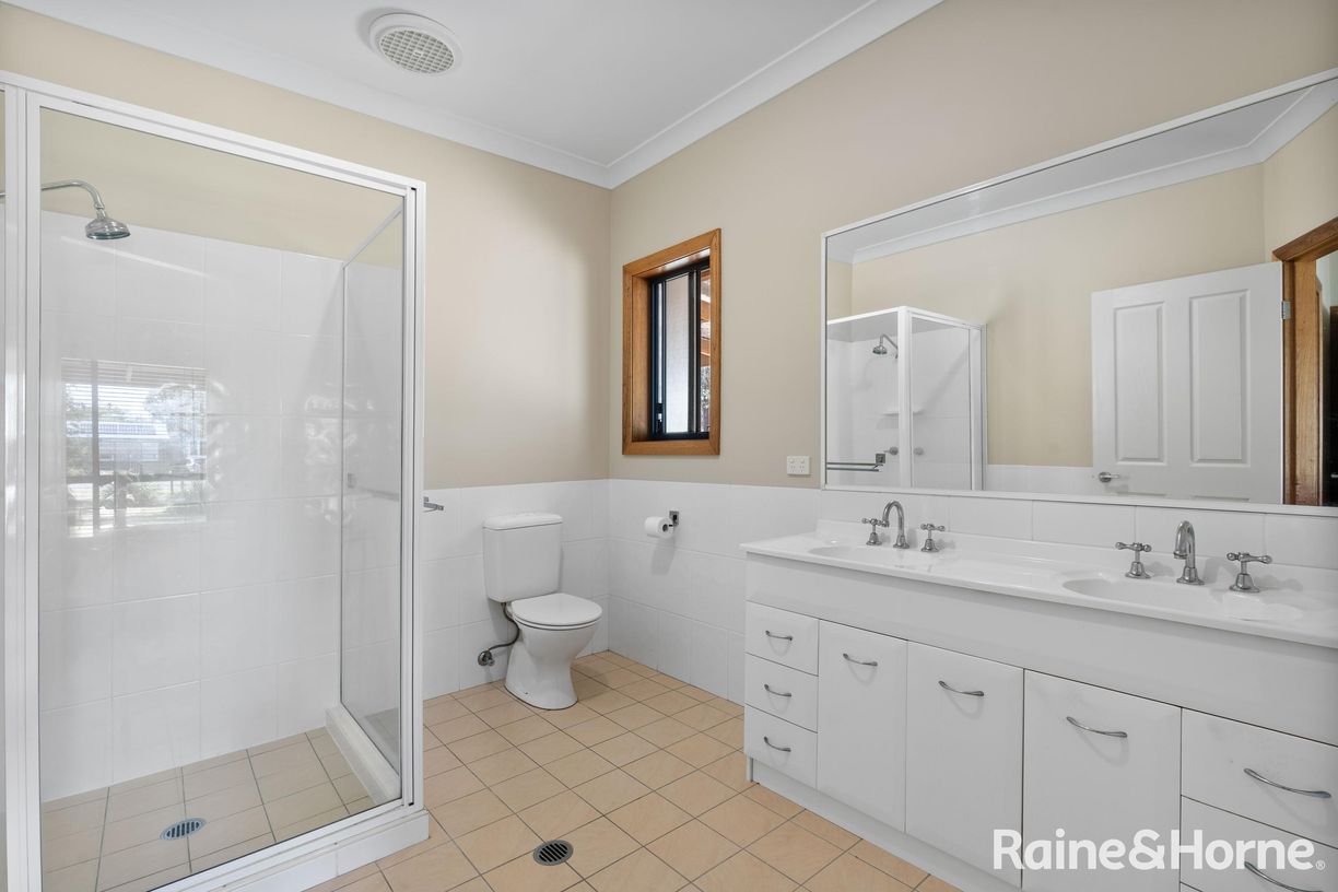 4 Thorne Street — photo 12 of 30
