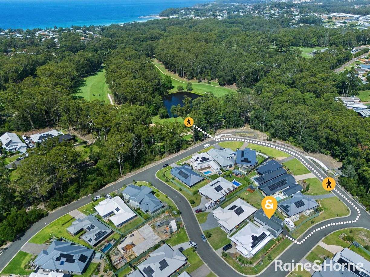 4 Brookwater Crescent — photo 2 of 20