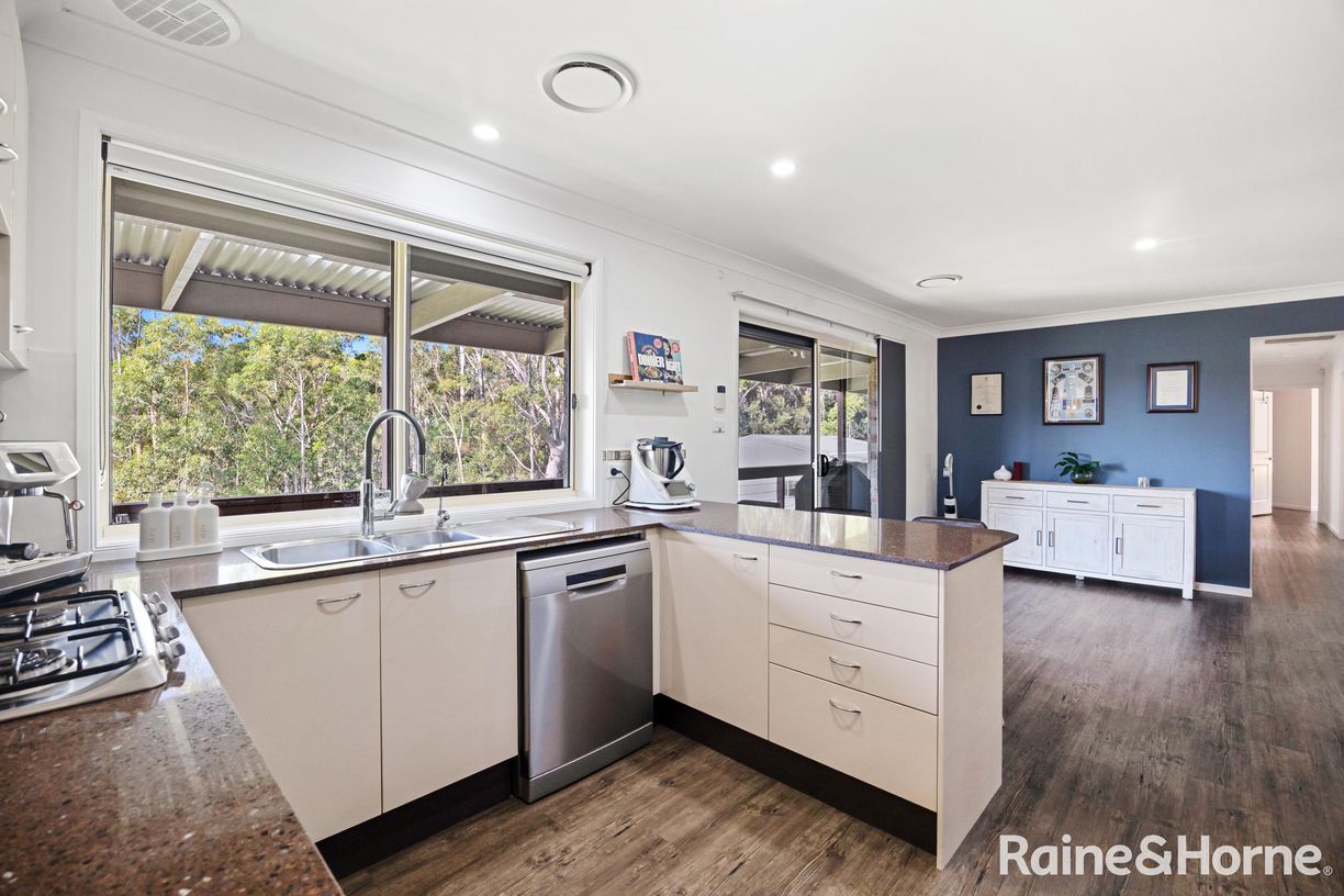 37 Tallow Wood Road — photo 12 of 30