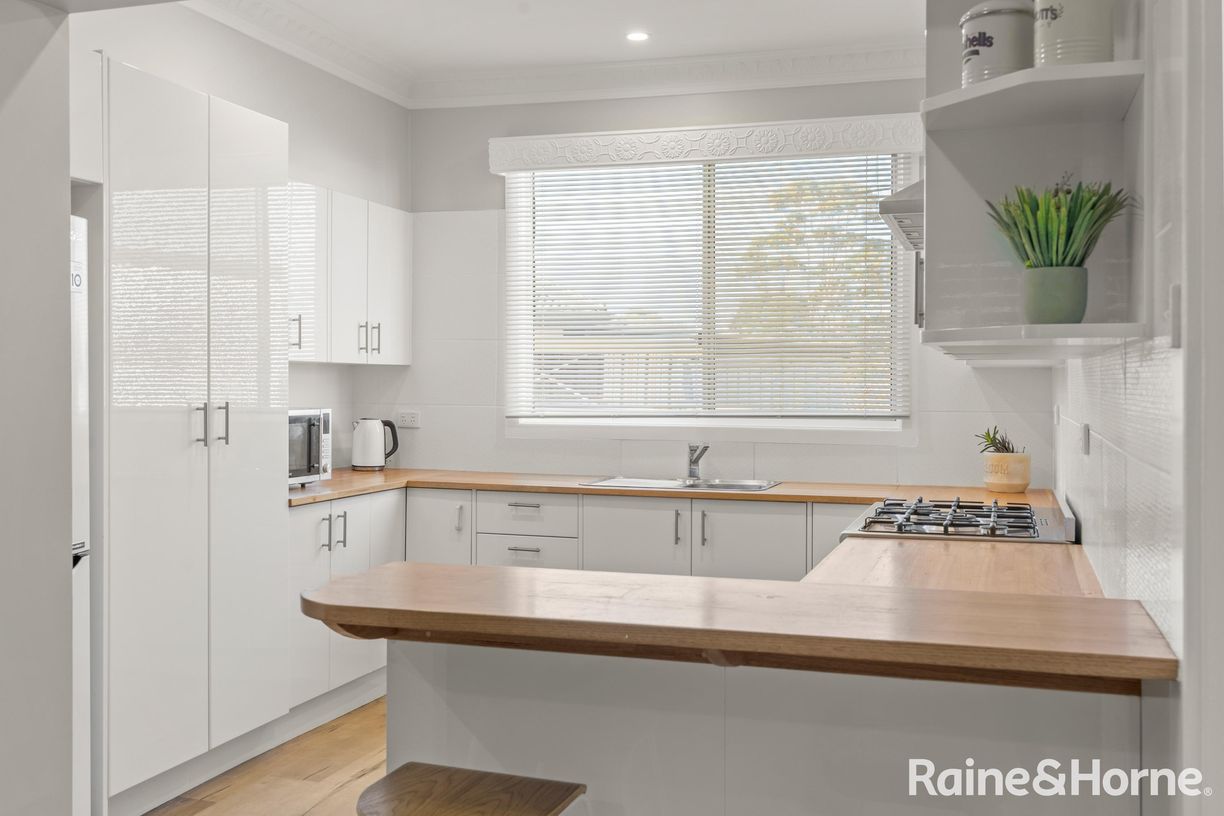 49 Princes Highway — photo 3 of 30