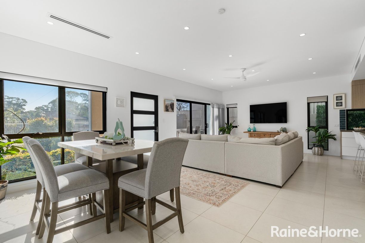 4/42 Nurrawallee Street — photo 11 of 29