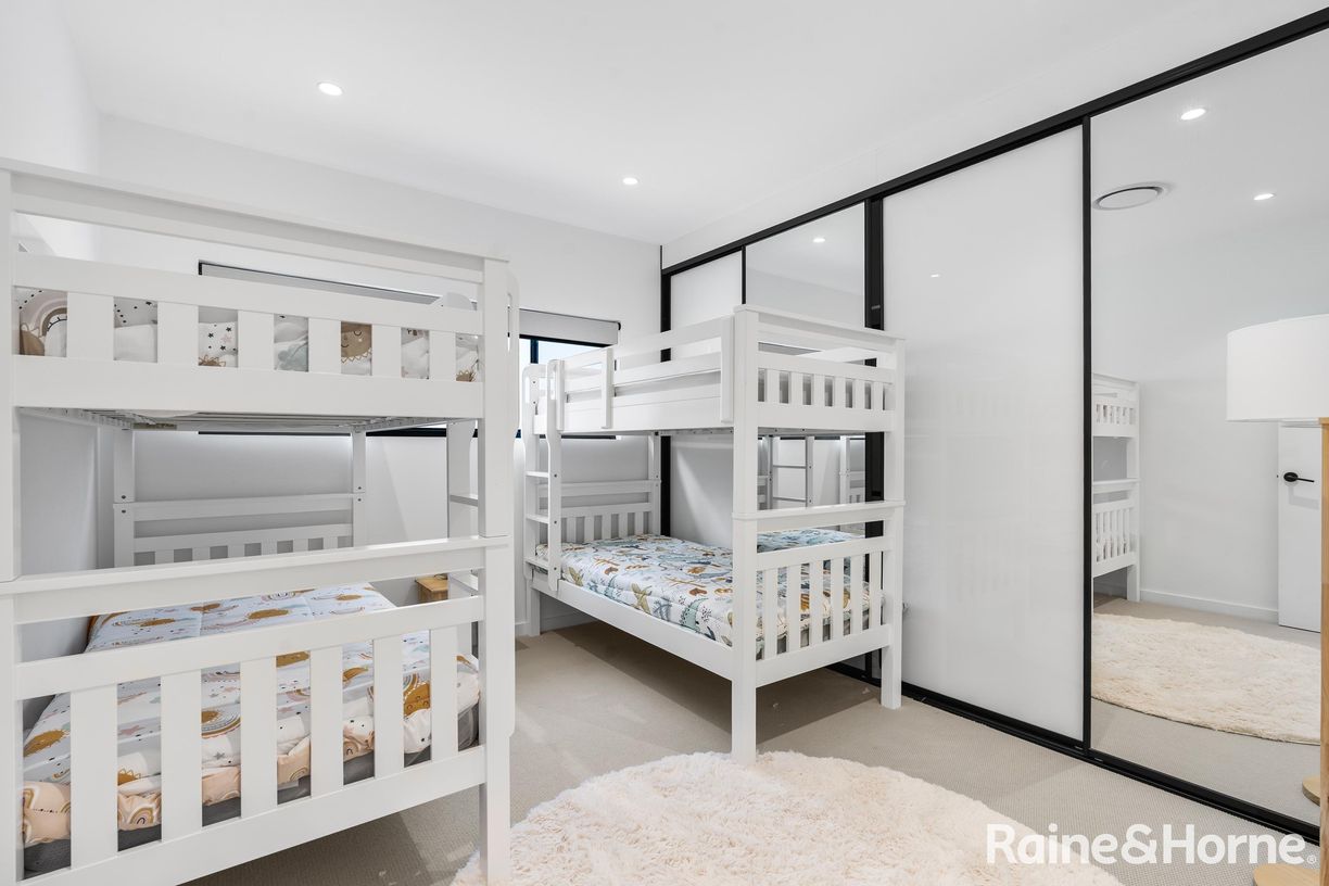 4/42 Nurrawallee Street — photo 20 of 29