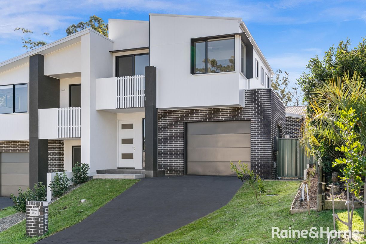 32A Yarrawonga Drive — photo 3 of 14