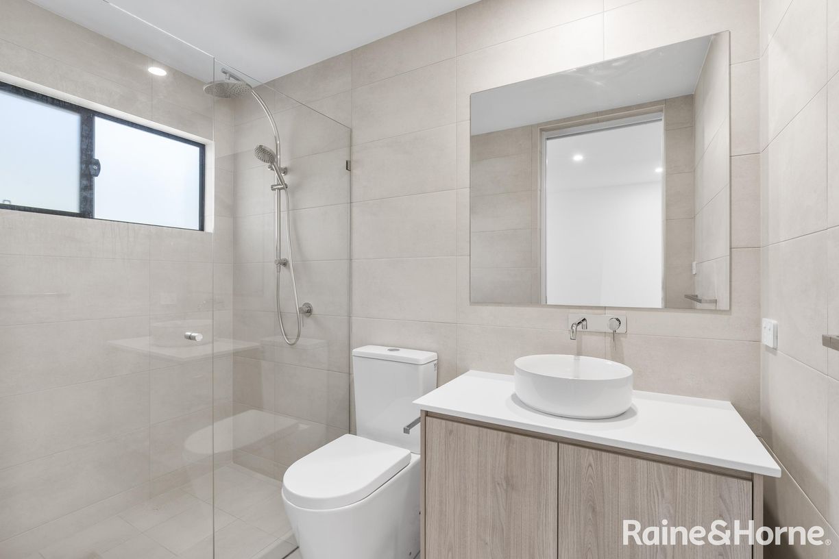 32A Yarrawonga Drive — photo 8 of 14