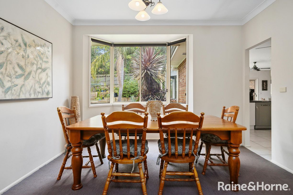 13 Callemondah Close — photo 6 of 16