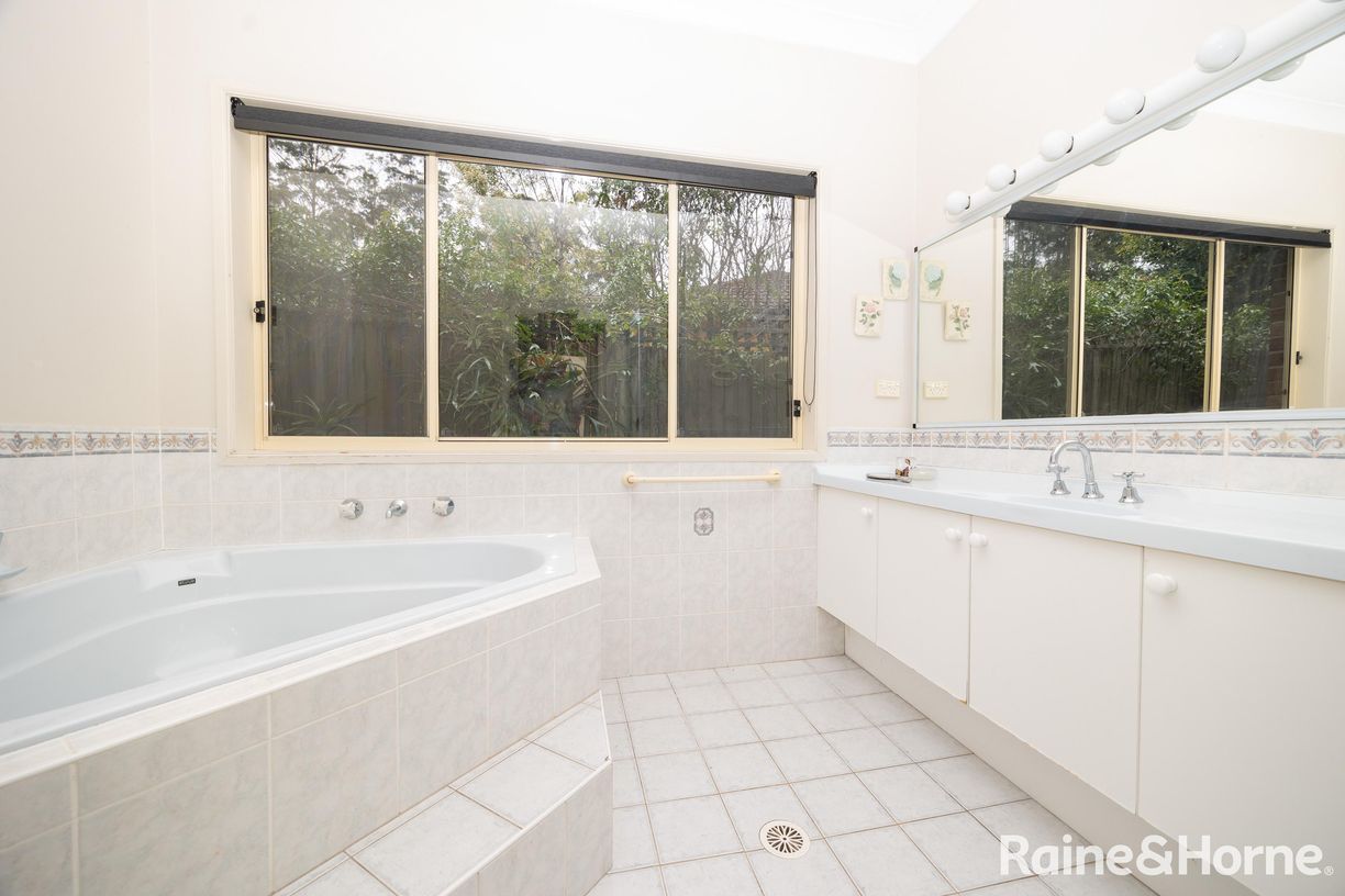 13 Callemondah Close — photo 8 of 16