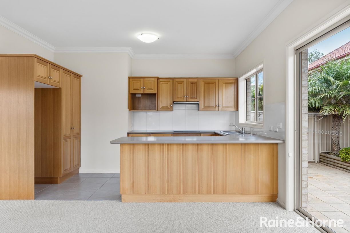 1/10 Thomas Street — photo 6 of 30