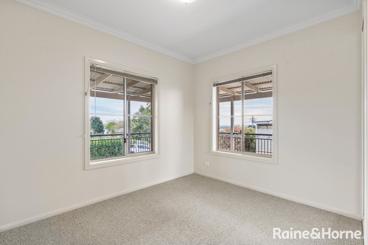 1/10 Thomas Street — photo 11 of 30