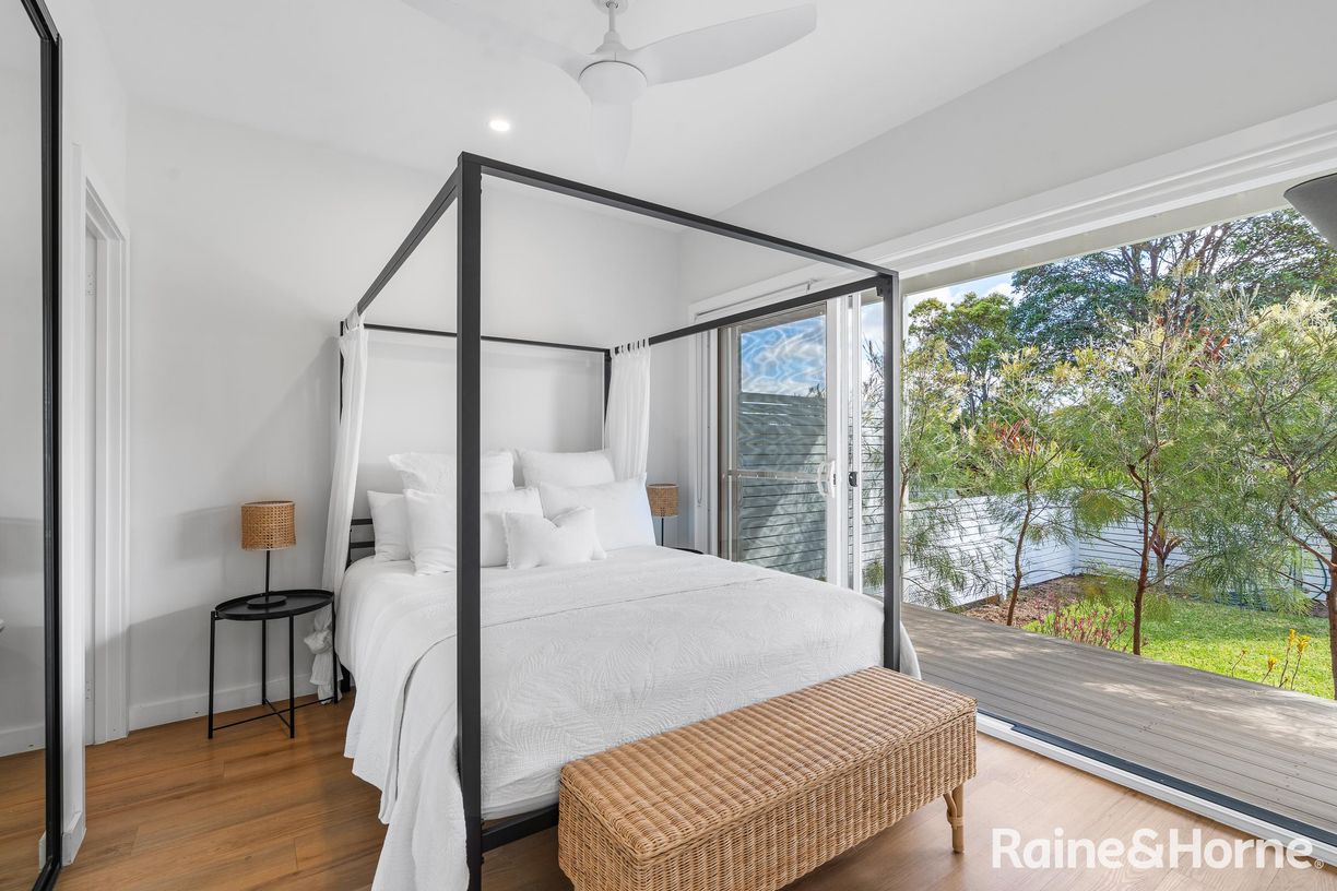 2/6 Dolphin Street — photo 12 of 26