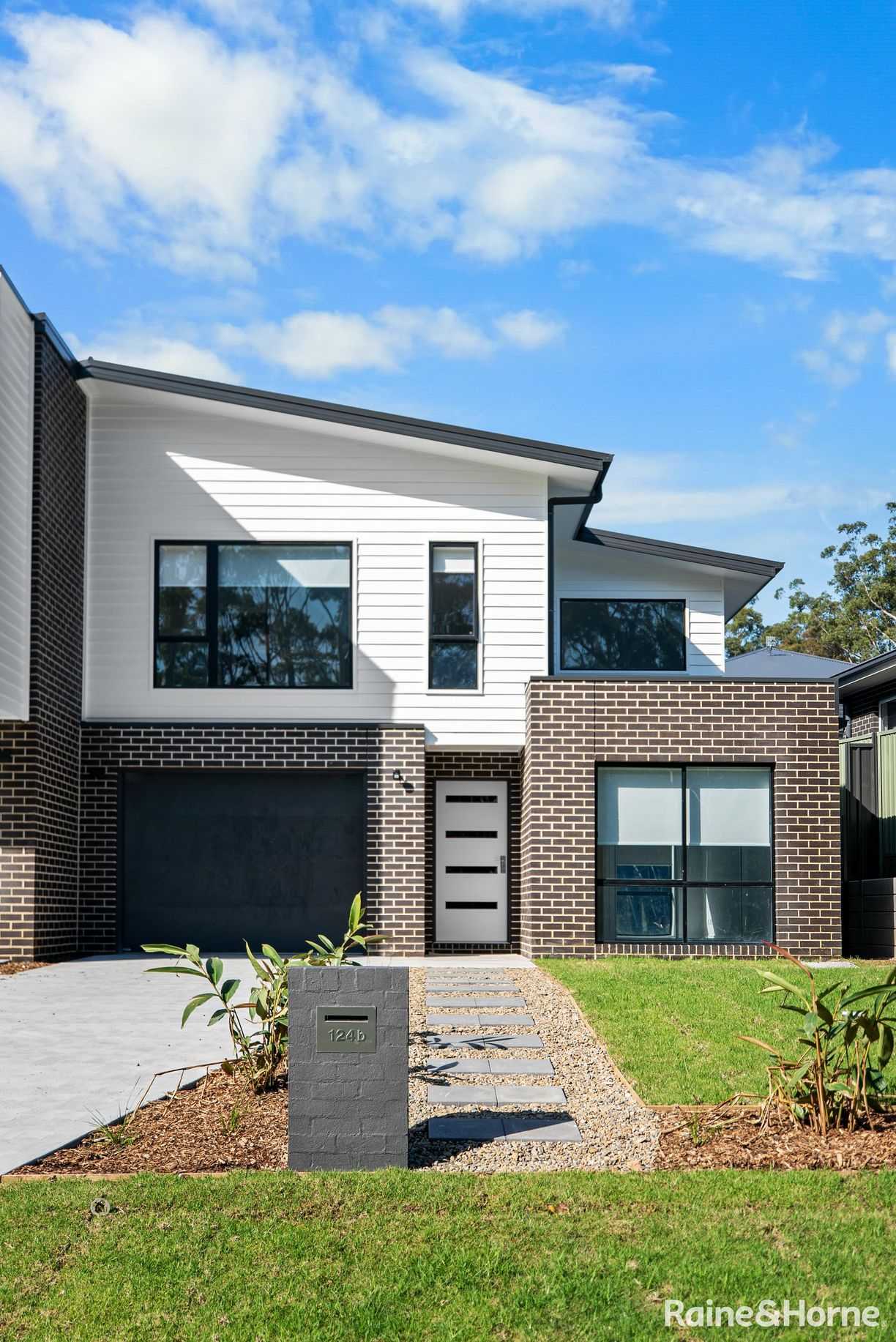 124A Seaspray Street — photo 6 of 15