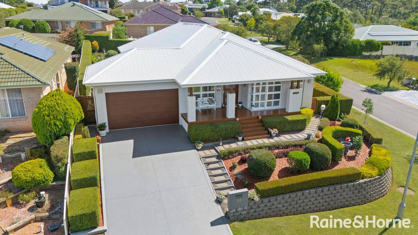 52 Mison Circuit — photo from Raine & Horne Mollymook | Milton