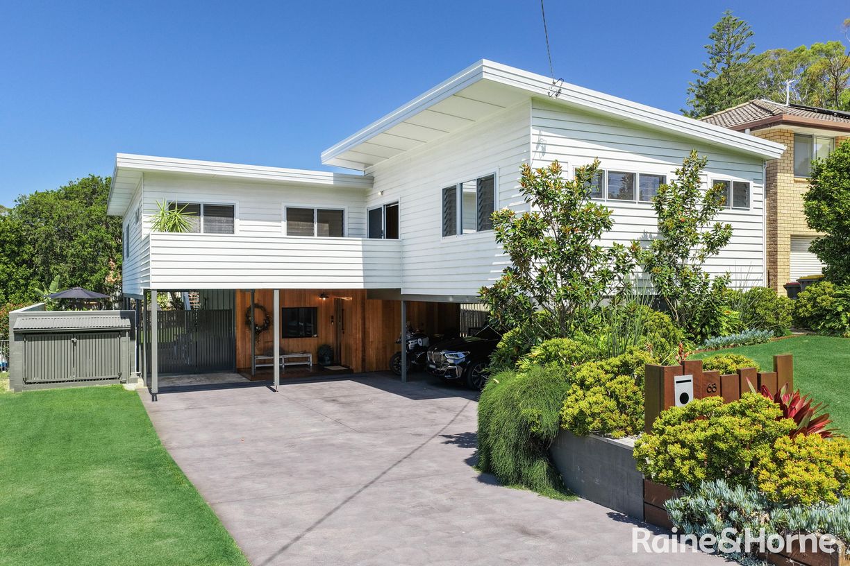 68 Carroll Avenue — photo from Raine & Horne Mollymook | Milton