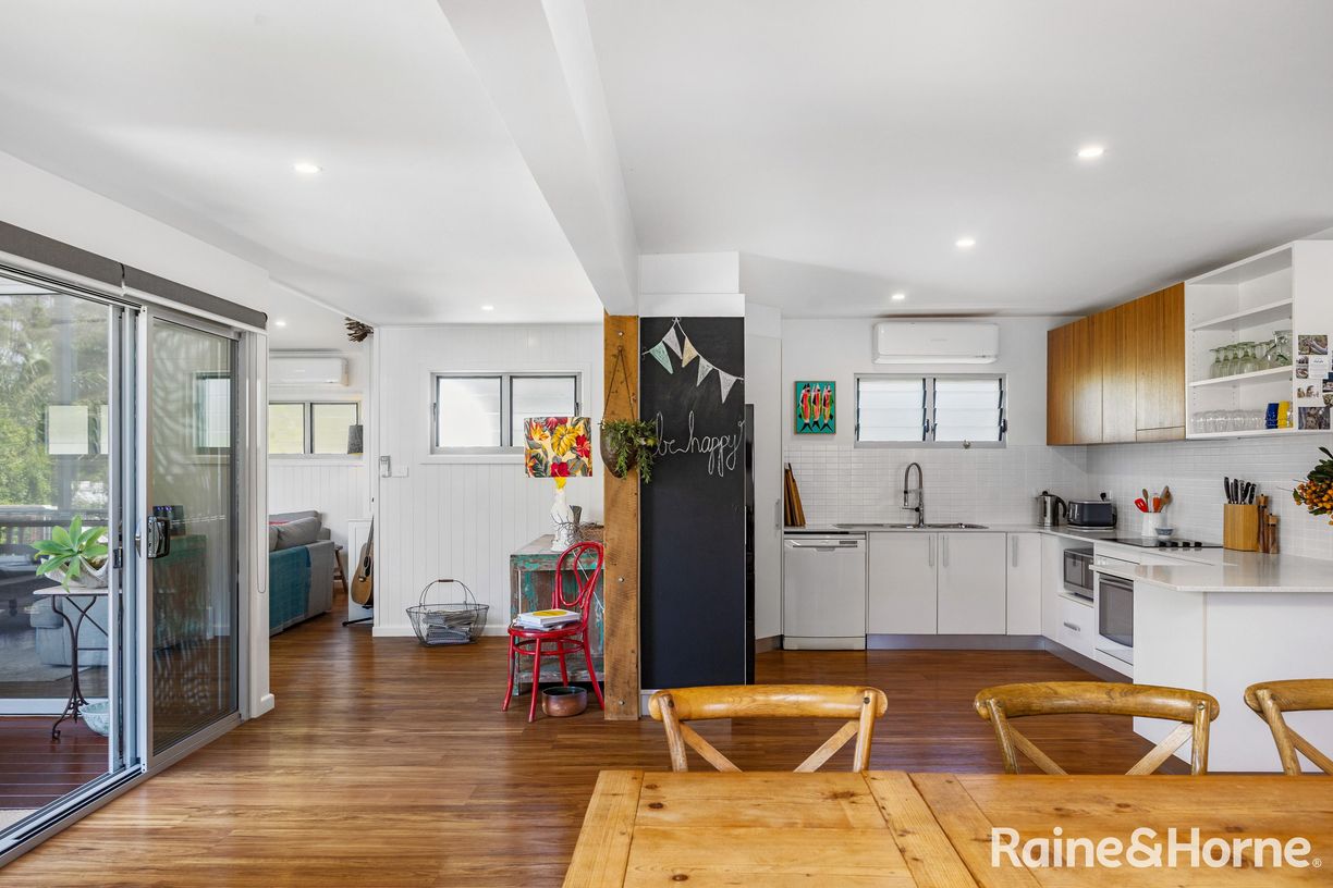68 Carroll Avenue — photo 9 of 30
