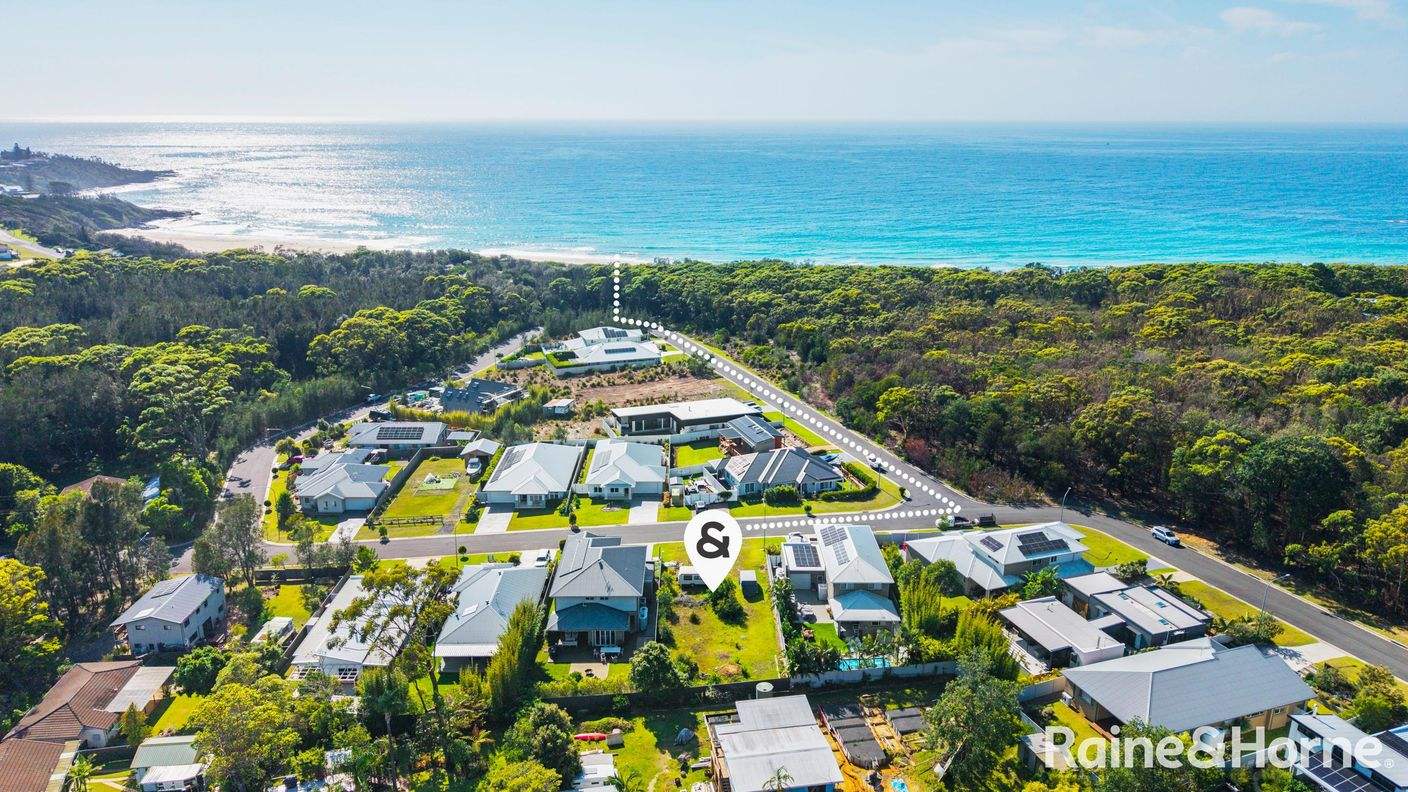 62 Manyana Drive — photo from Raine & Horne Mollymook | Milton