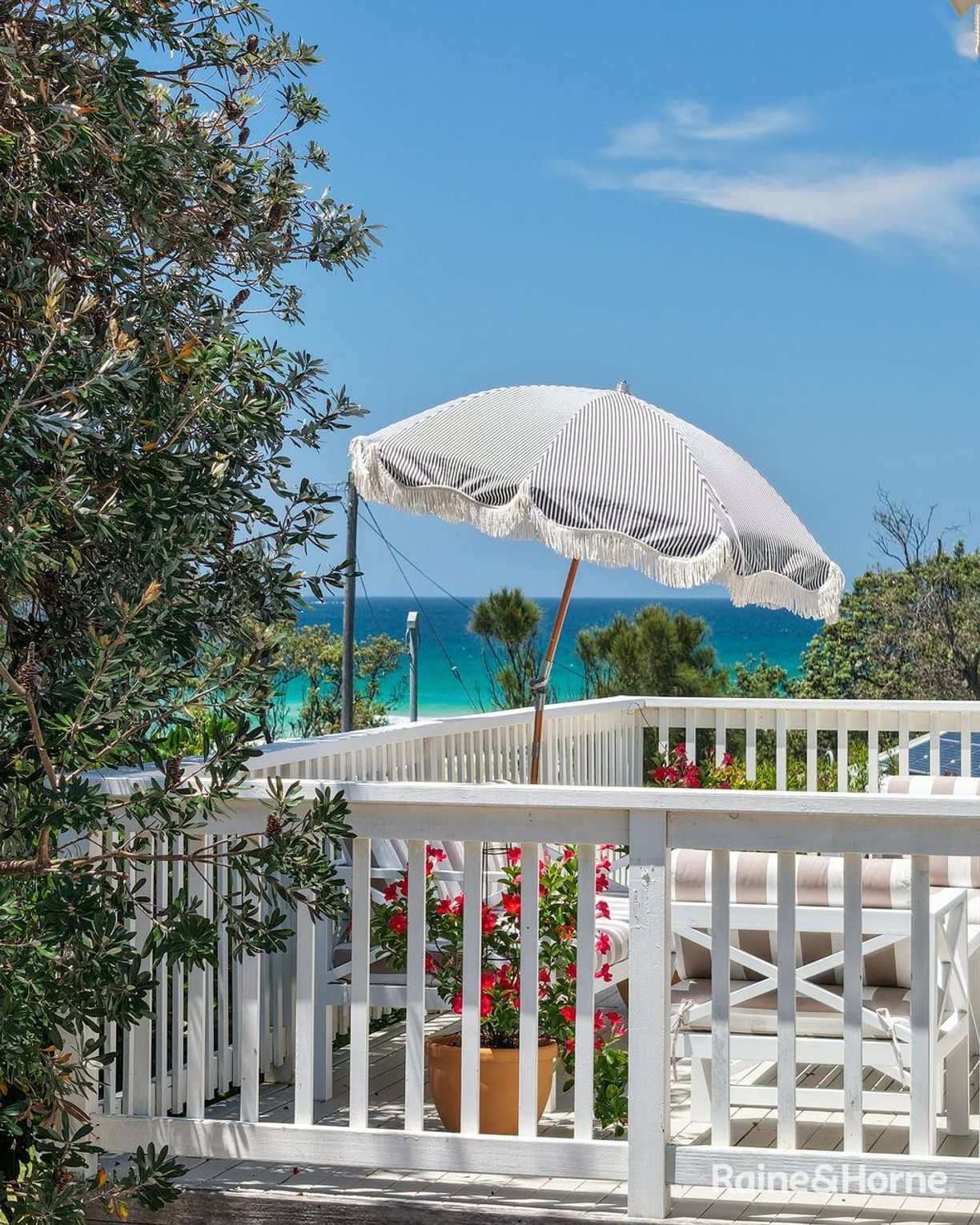 155 Sunset Strip — photo from Raine & Horne Mollymook | Milton