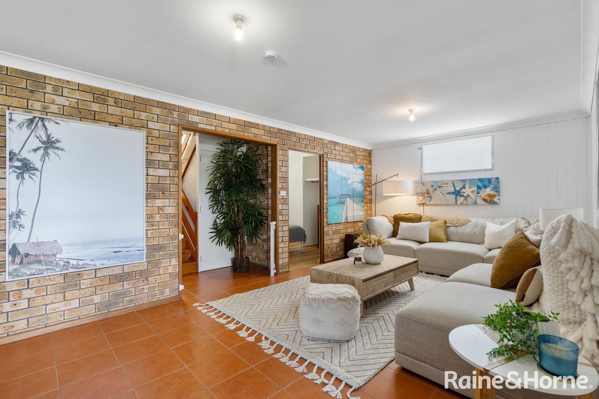 45 Canberra Crescent — photo 14 of 30