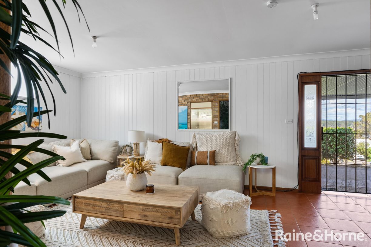 45 Canberra Crescent — photo 13 of 30