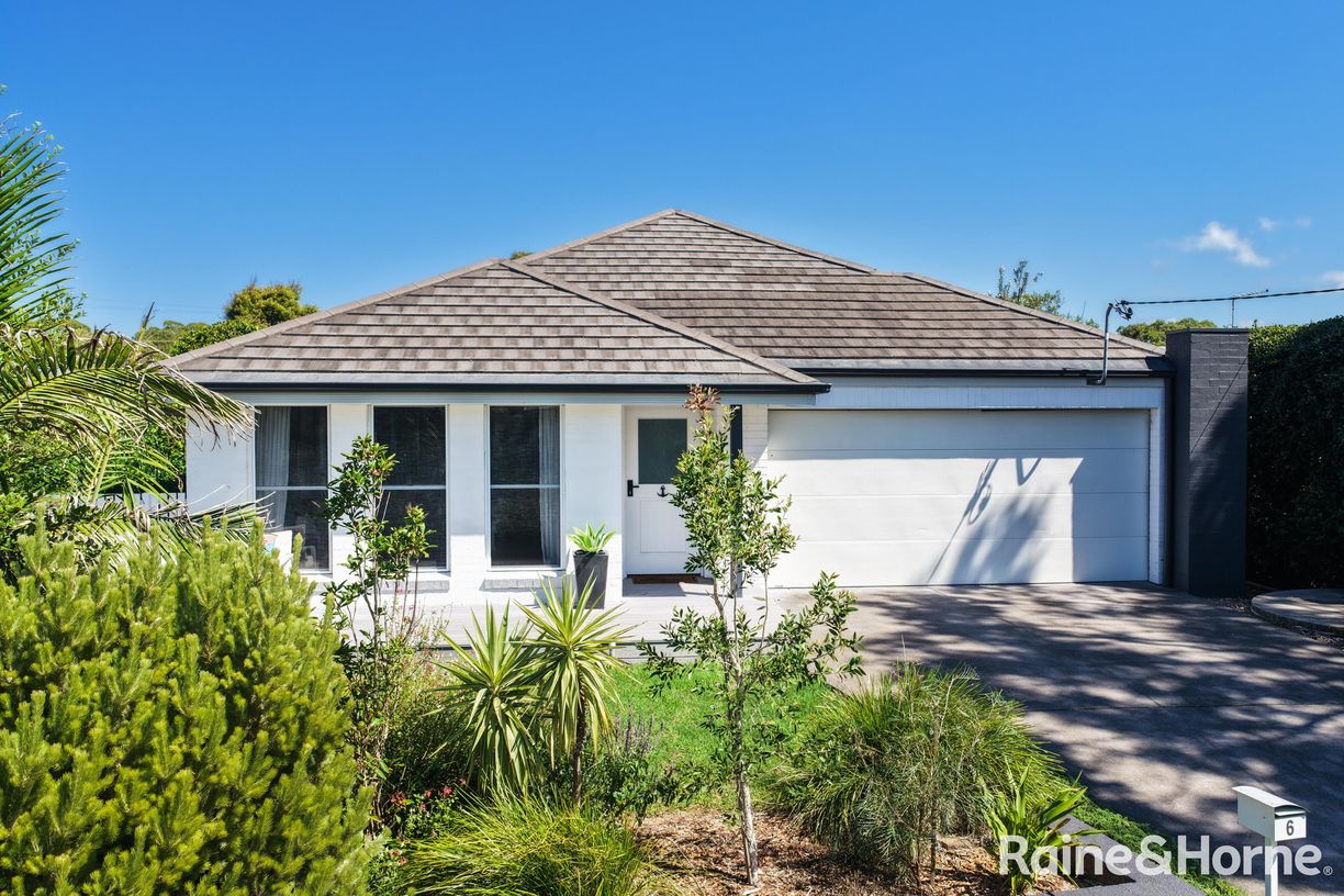 6 Harrington Crescent — photo 26 of 30