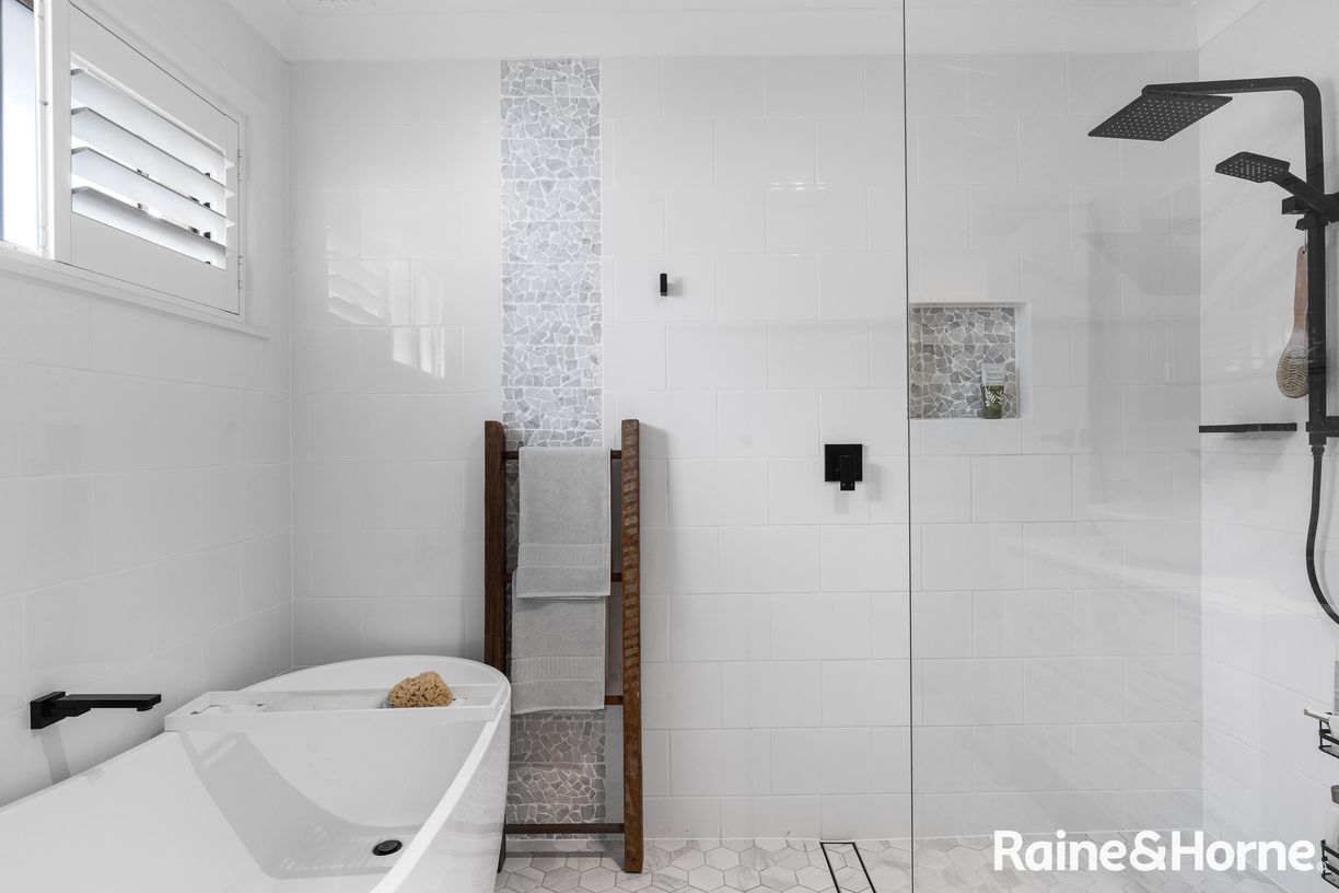 99 South Street — photo 19 of 29