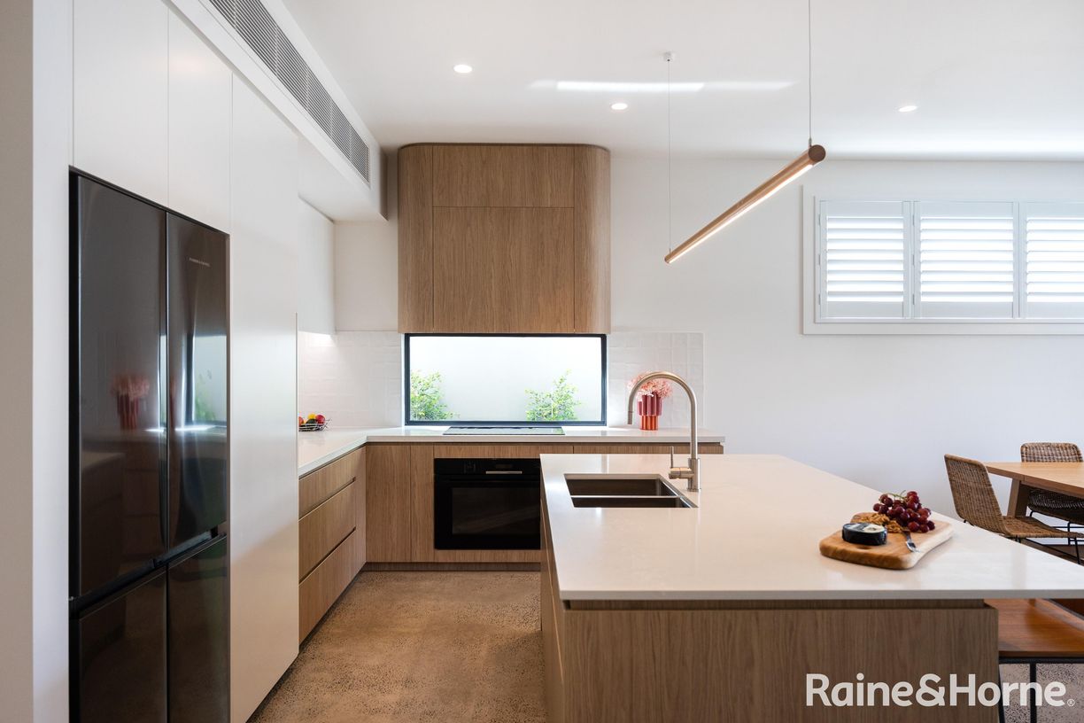 38A Parkinson Street — photo 3 of 29